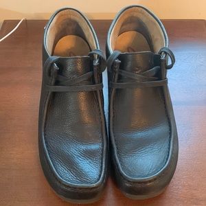 Clarks Wallabees black